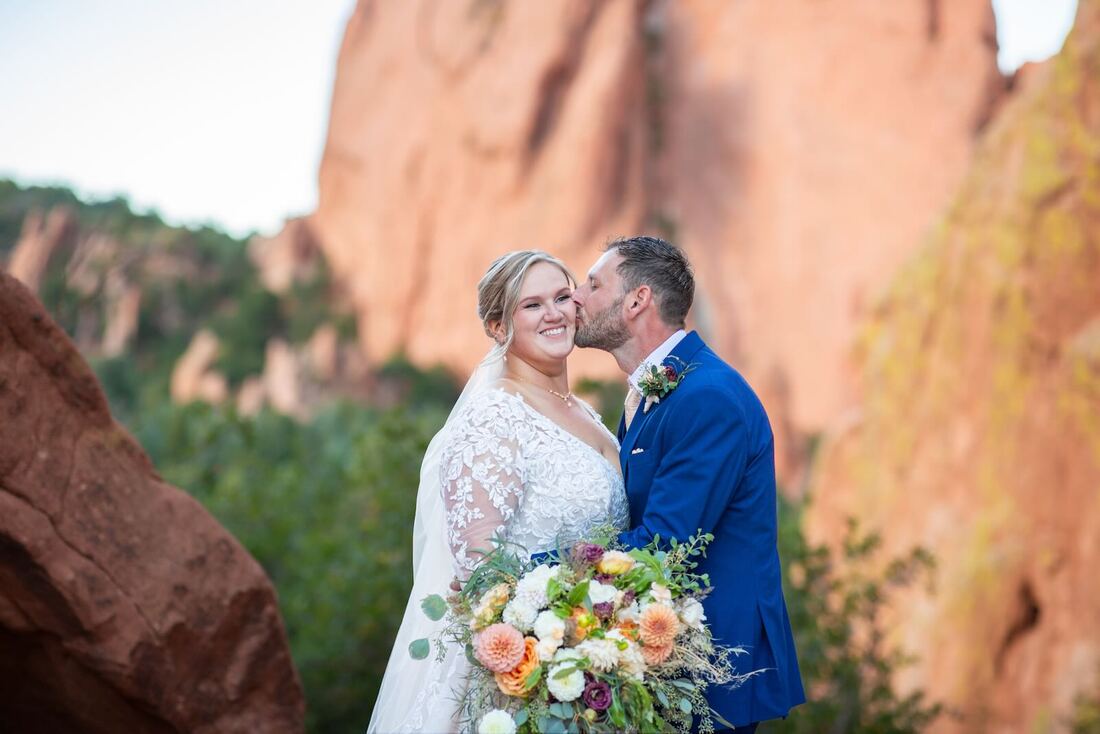 Custom Weddings of Colorado Reviews - Small Intimate Weddings & Elopements  by Custom Weddings of Colorado